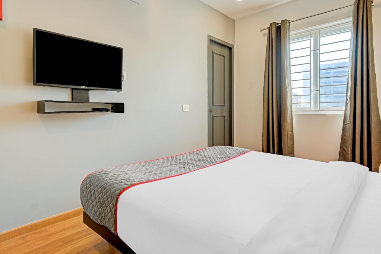 Oyo Townhouse 74871 Thoraipakkam Hotel Chennai Exterior photo